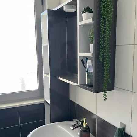 Apartment Cozy One Bedroom With Sea View At *