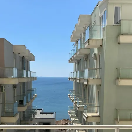 Apartment Cozy One Bedroom With Sea View At Shengjin